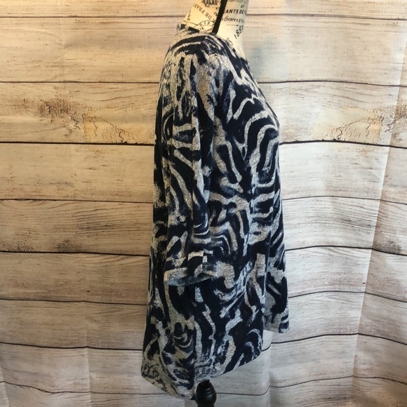 Clara Sun Woo Top Short Sleeves Swirls of Blue Size XS - Picture 4 of 8